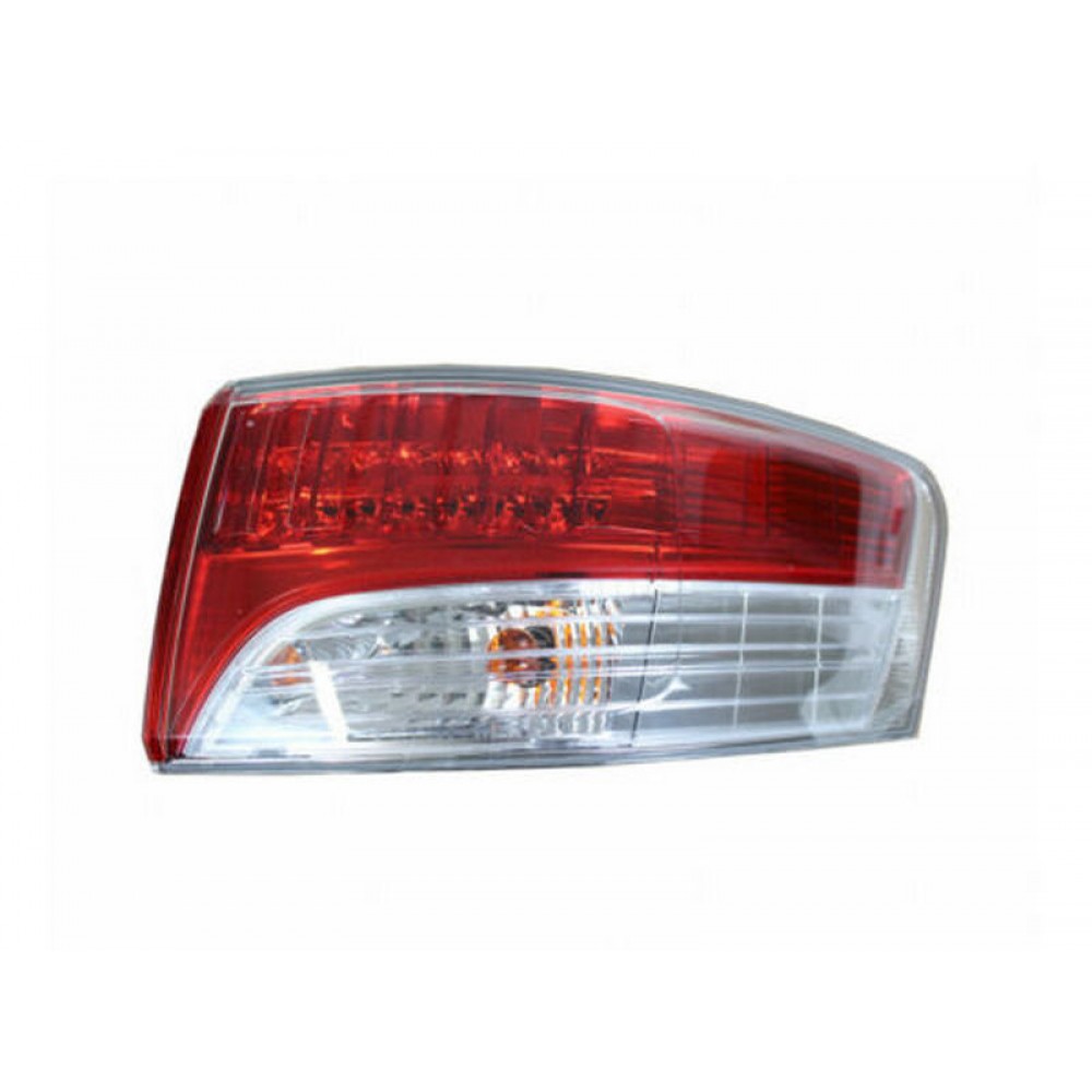 AVENSİS 2009-2011 SAĞ STOP DIŞ